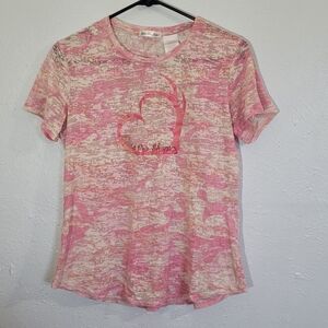 Bass Pro Shops Juniors Pink Camo Heart Shirt - Size Medium